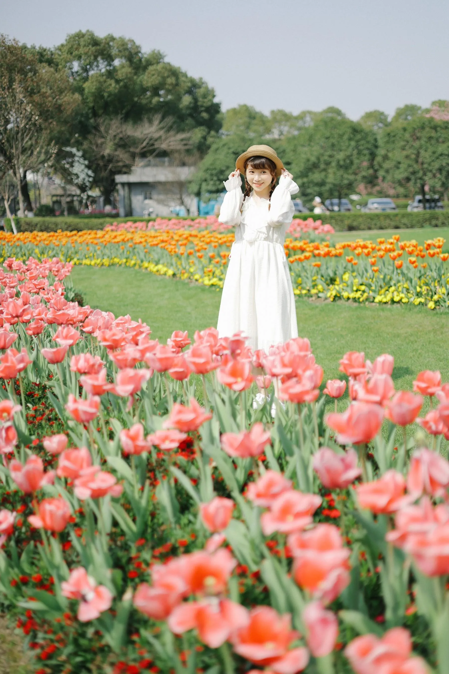 [YITUYU艺图语]2022.09.10 郁金香花开 蓝胖子- [28P]插图4
